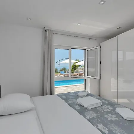 Villa Luxury Lucie Ii Makarska