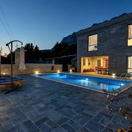Luxury Lucie Ii * Makarska